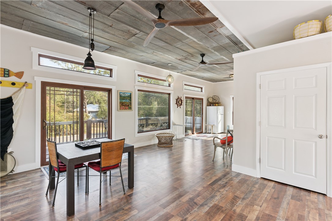 1070 Blue N Hall Road SE