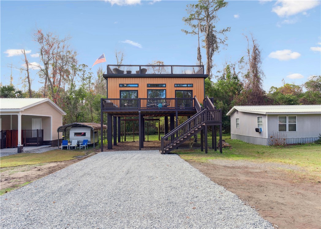 1070 Blue N Hall Road SE