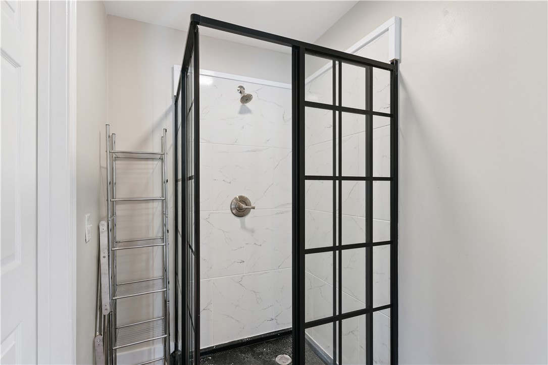 1070 Blue N Hall Road SE