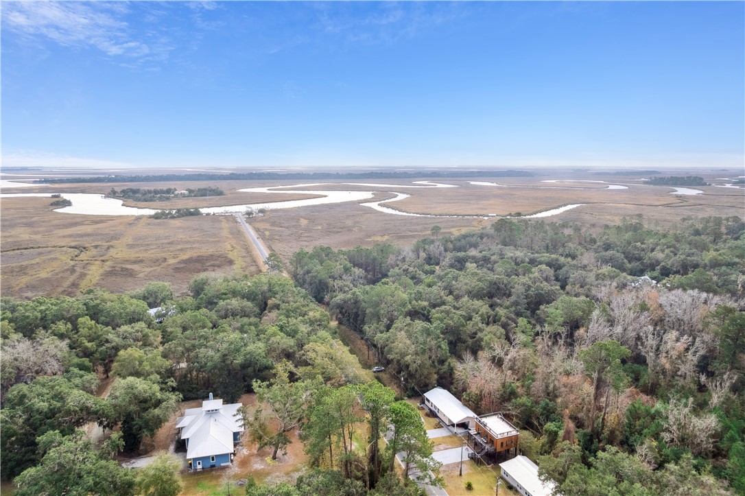 1070 Blue N Hall Road SE