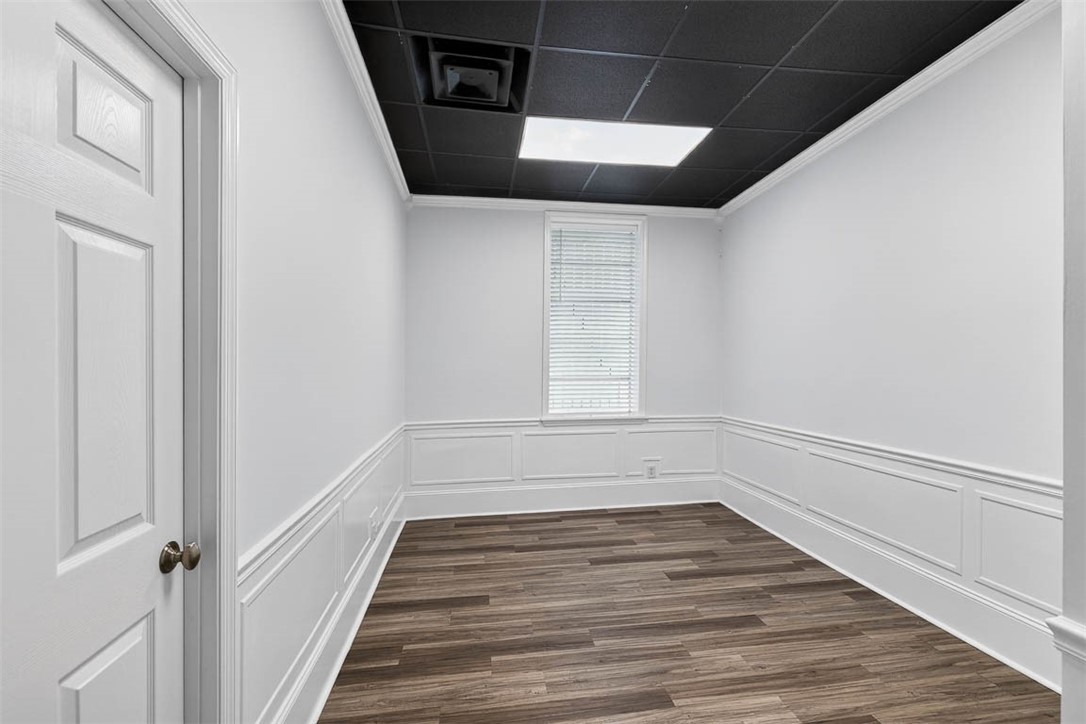 1602 Newcastle Street B