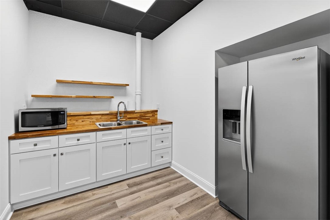 1602 Newcastle Street D