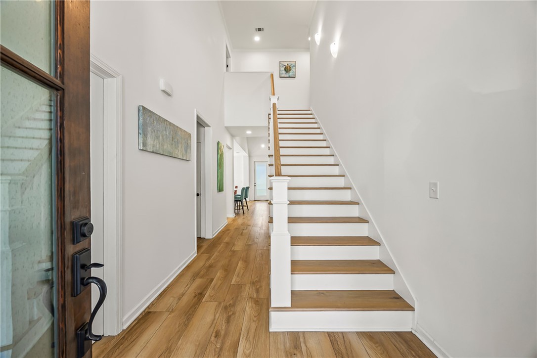 1038 Captains Cove Way