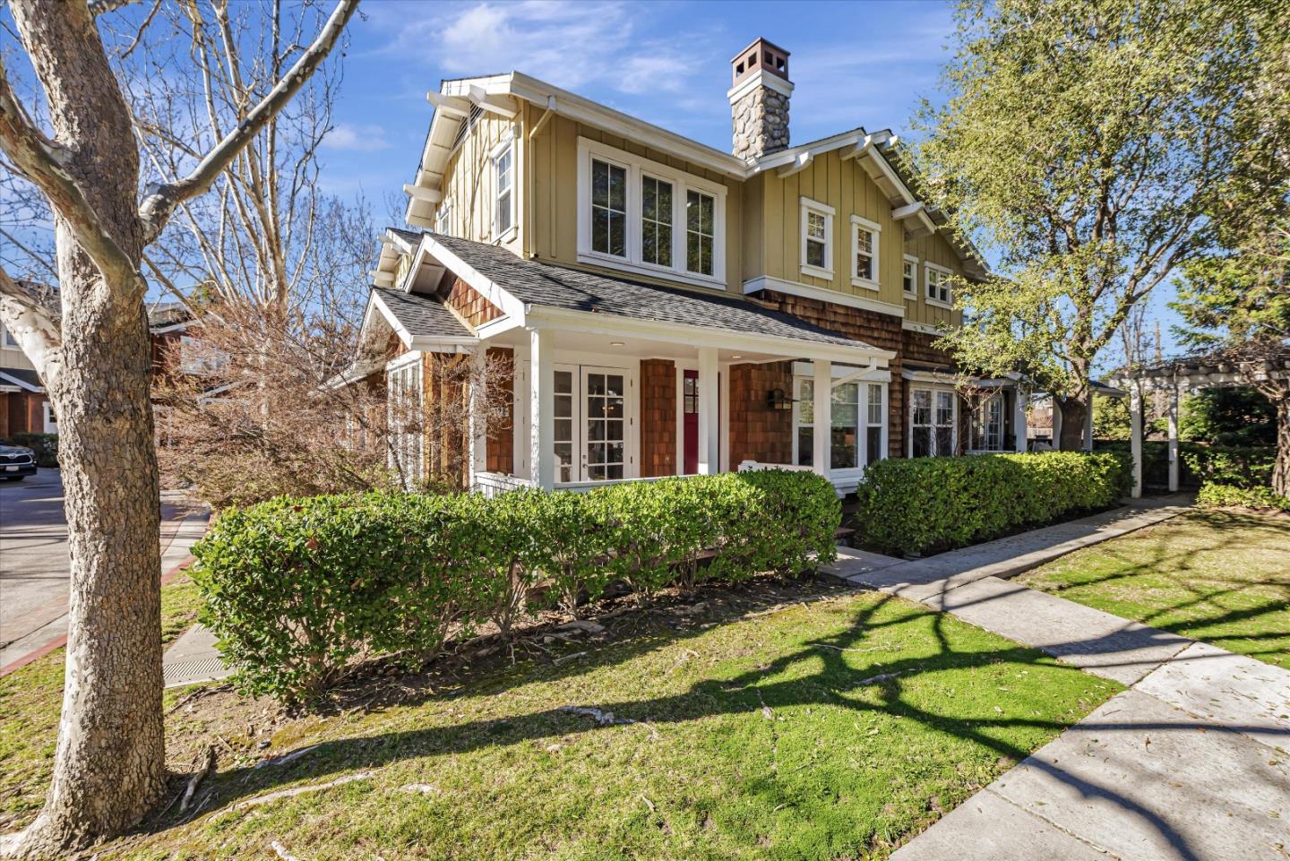 128 Naramore LN