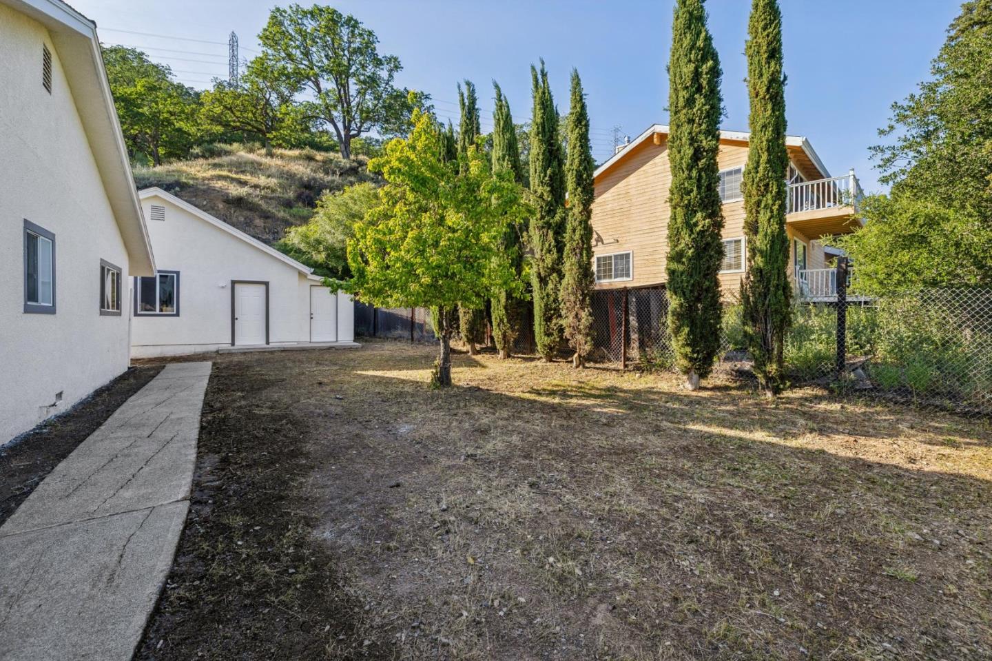 21531 Almaden Road
