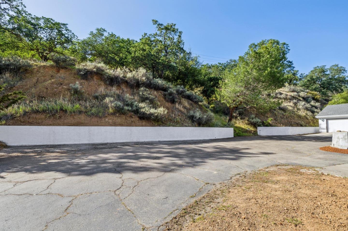 21531 Almaden Road