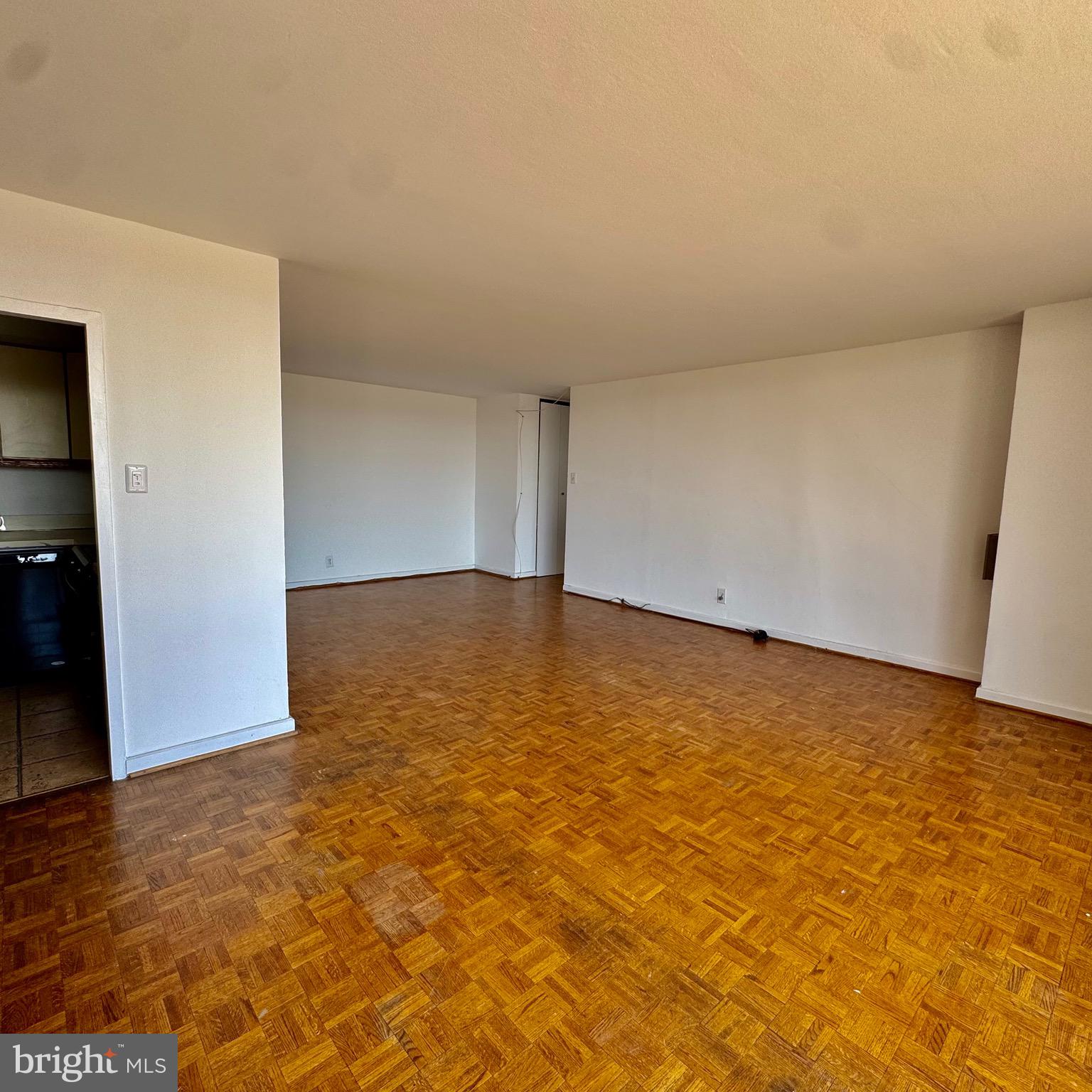 1401-Unit 910 Pennsylvania Ave #910