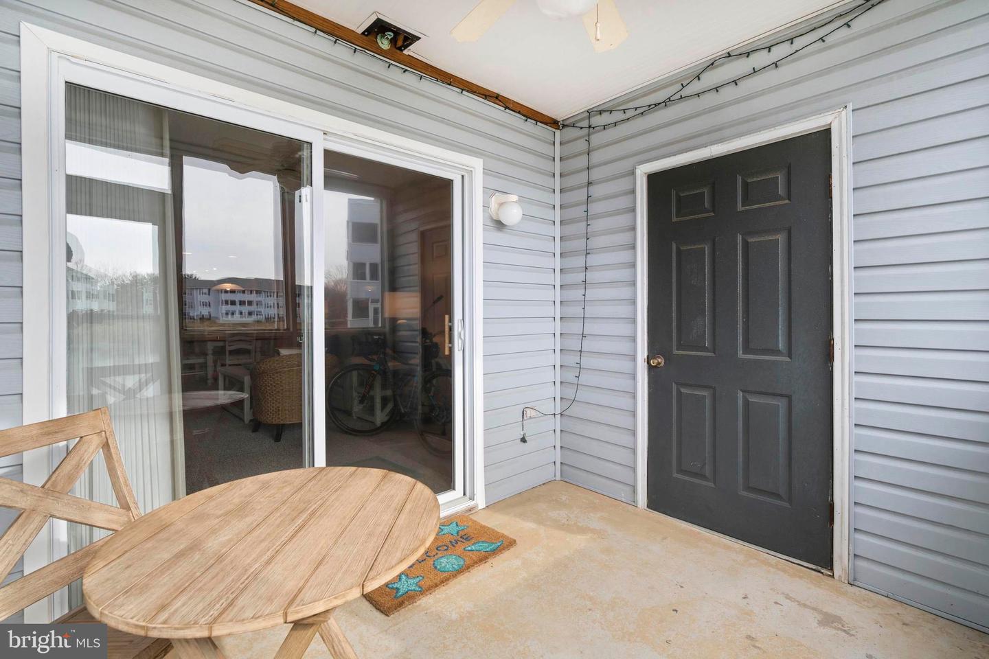 3600 Sanibel Cir #4103