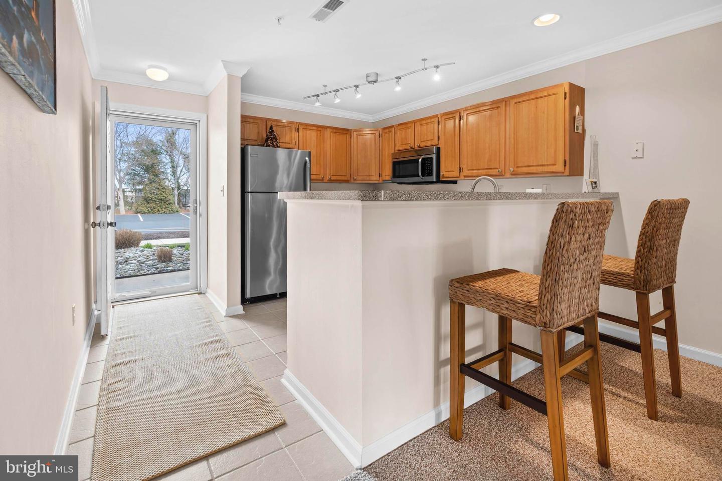 3600 Sanibel Cir #4103