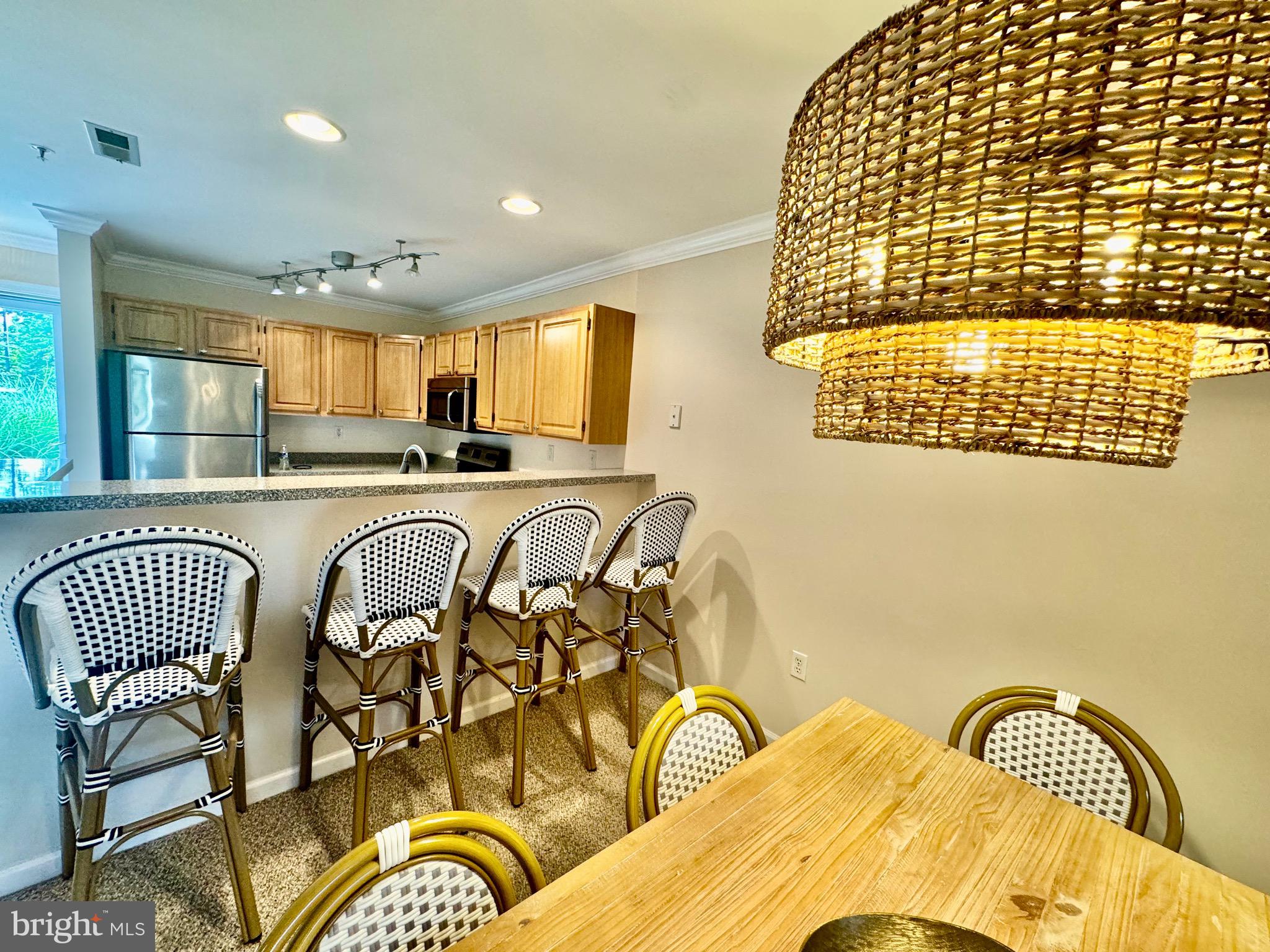 3600 Sanibel Cir #3603
