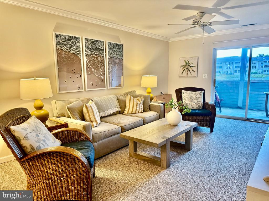 3600 Sanibel Cir #3603