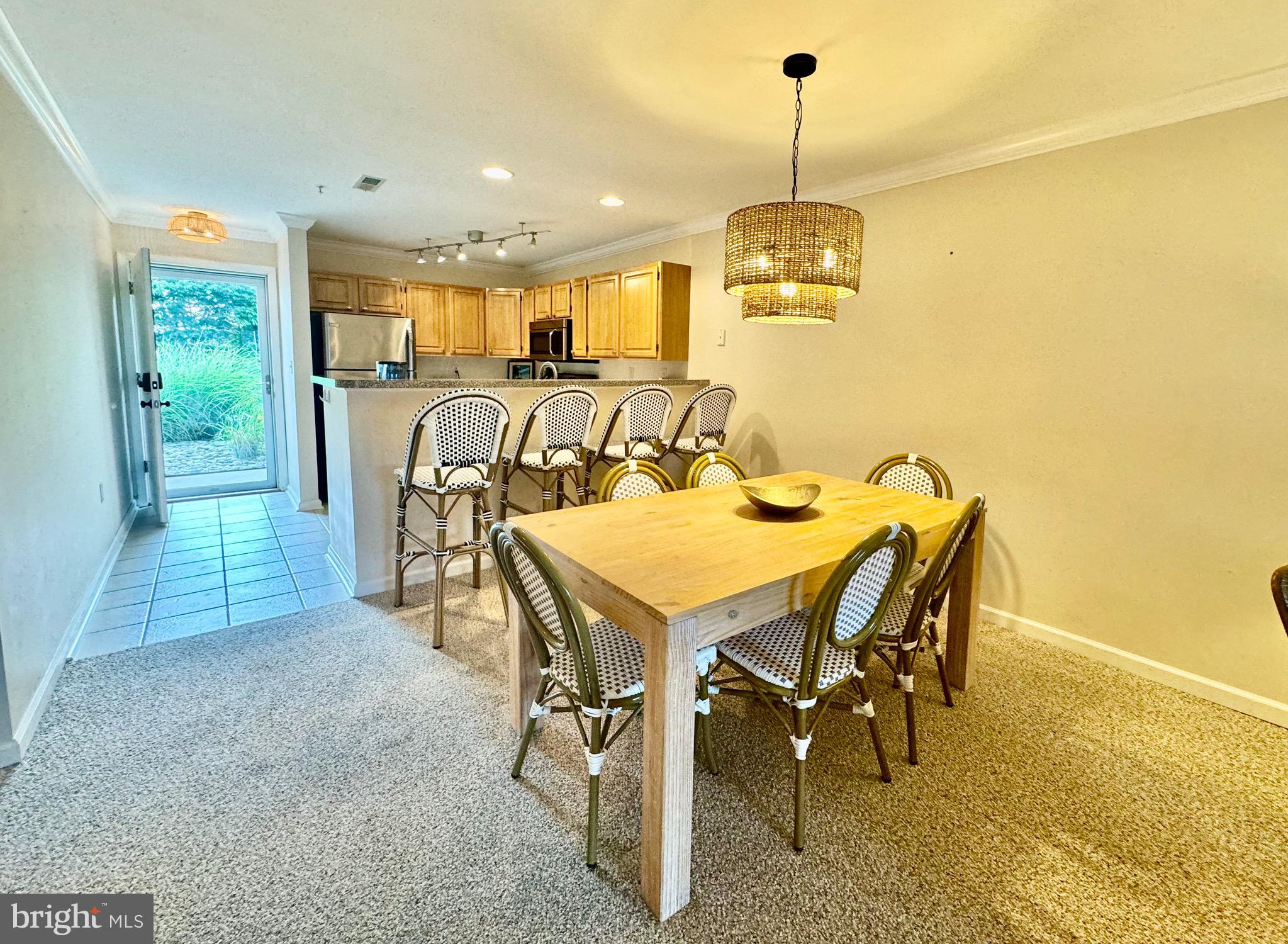 3600 Sanibel Cir #3603