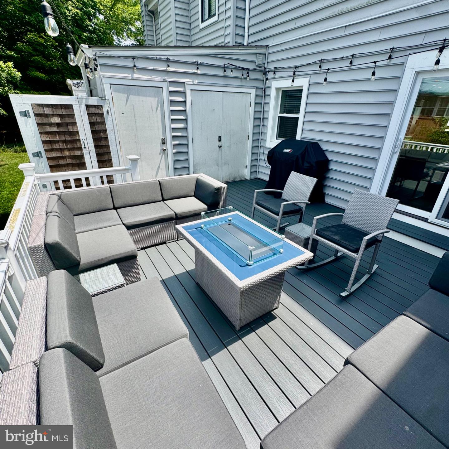 217 Swedes St