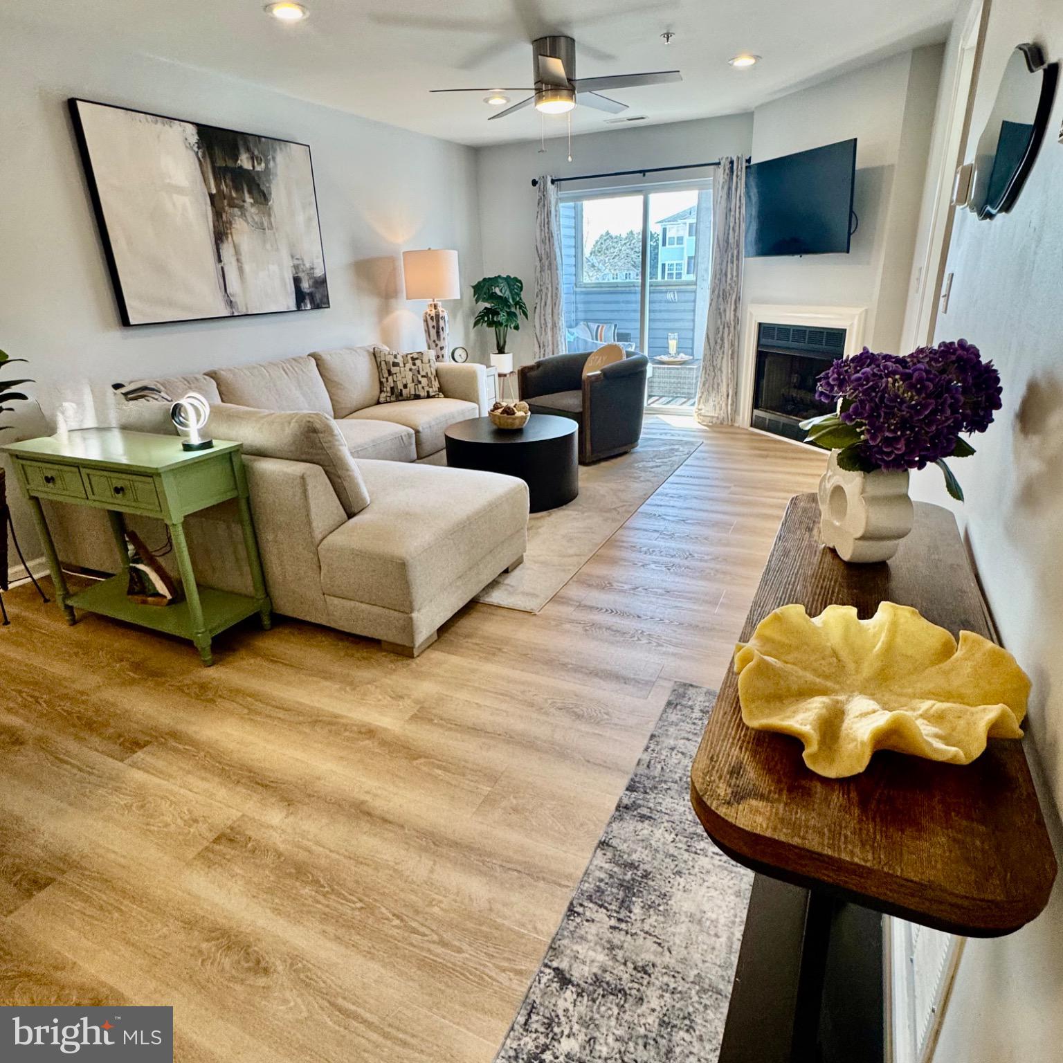 3800 SANIBEL CIRCLE 3811