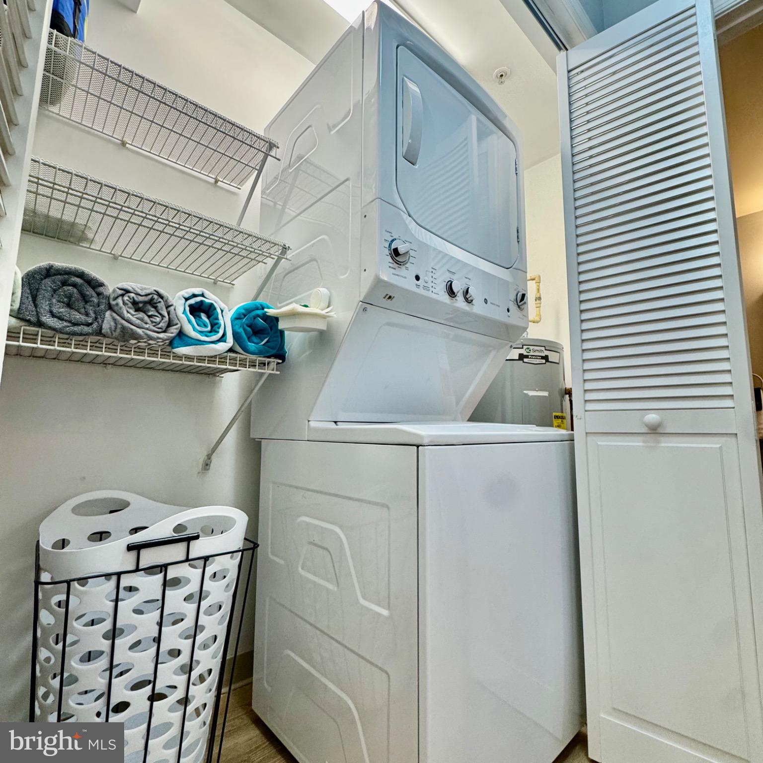 3800 SANIBEL CIRCLE 3811