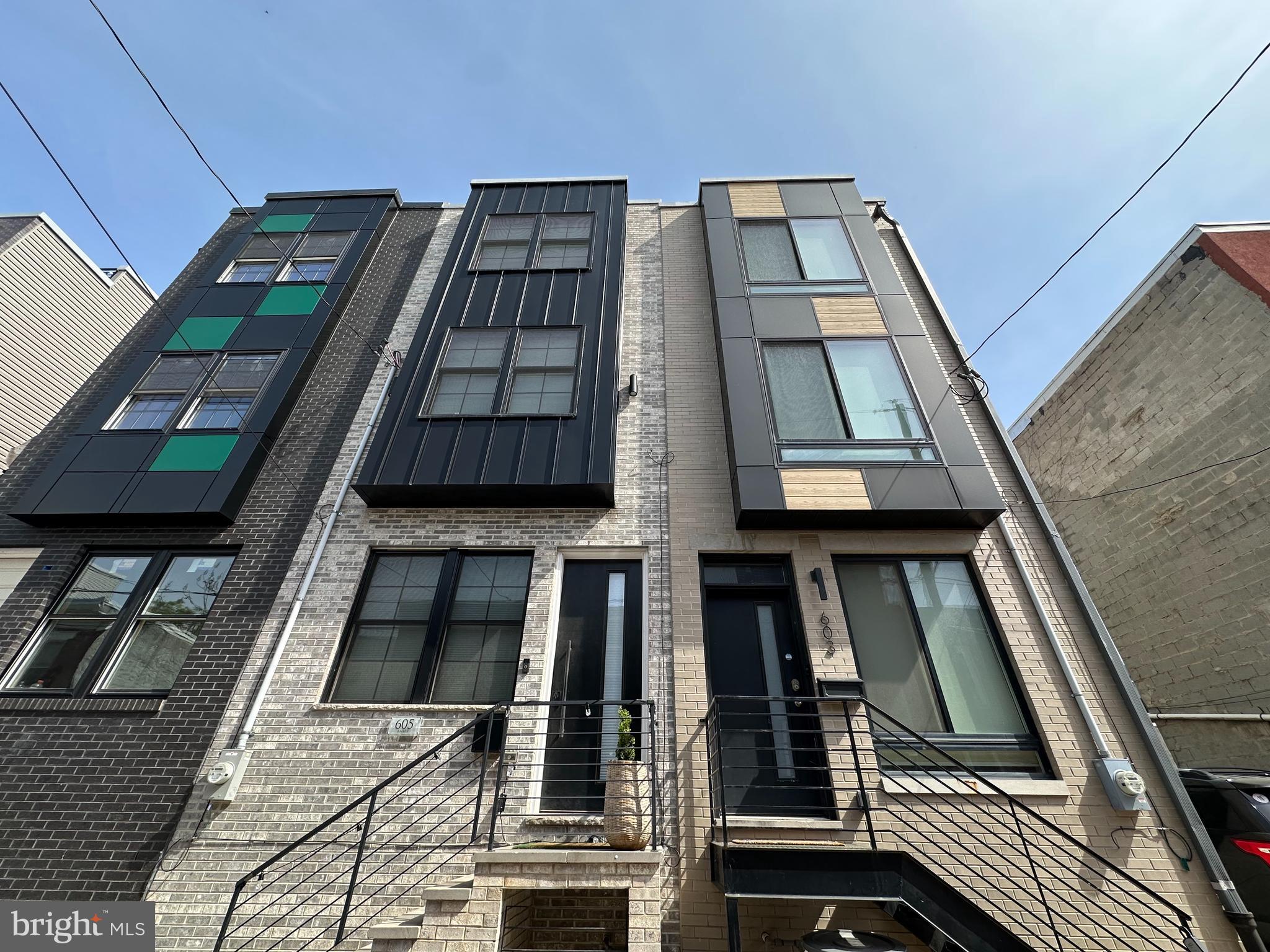 603 Emily St