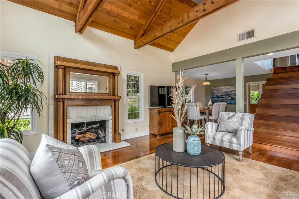 2348 Littleton Circle