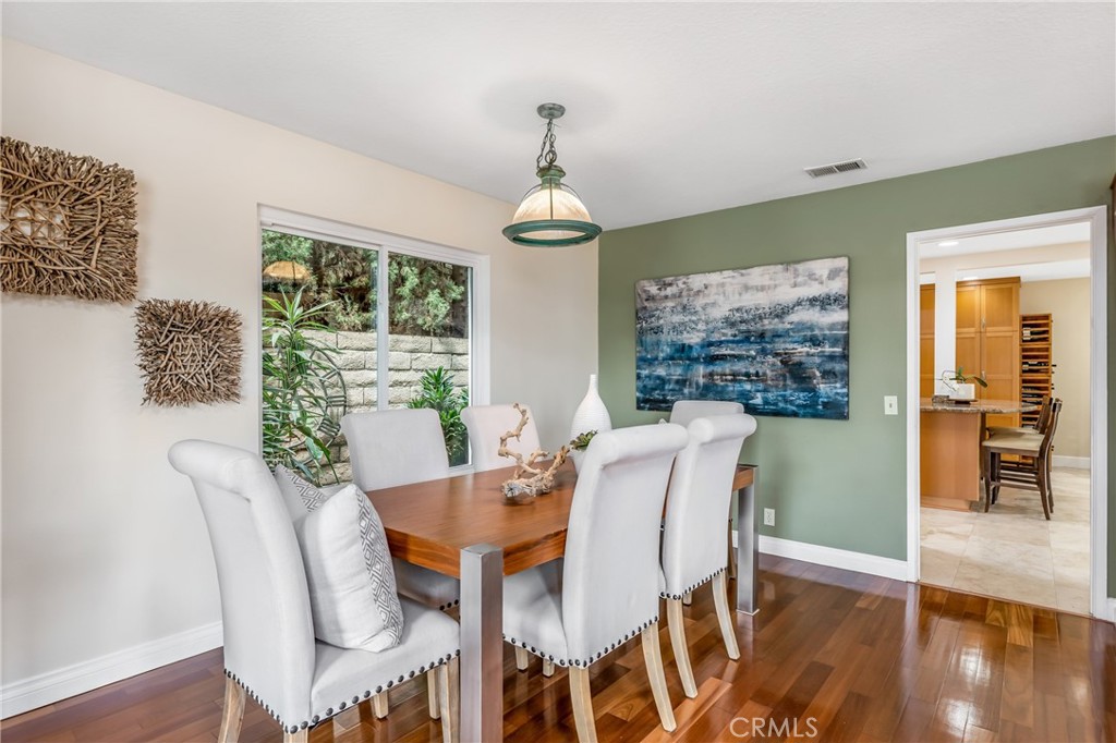 2348 Littleton Circle
