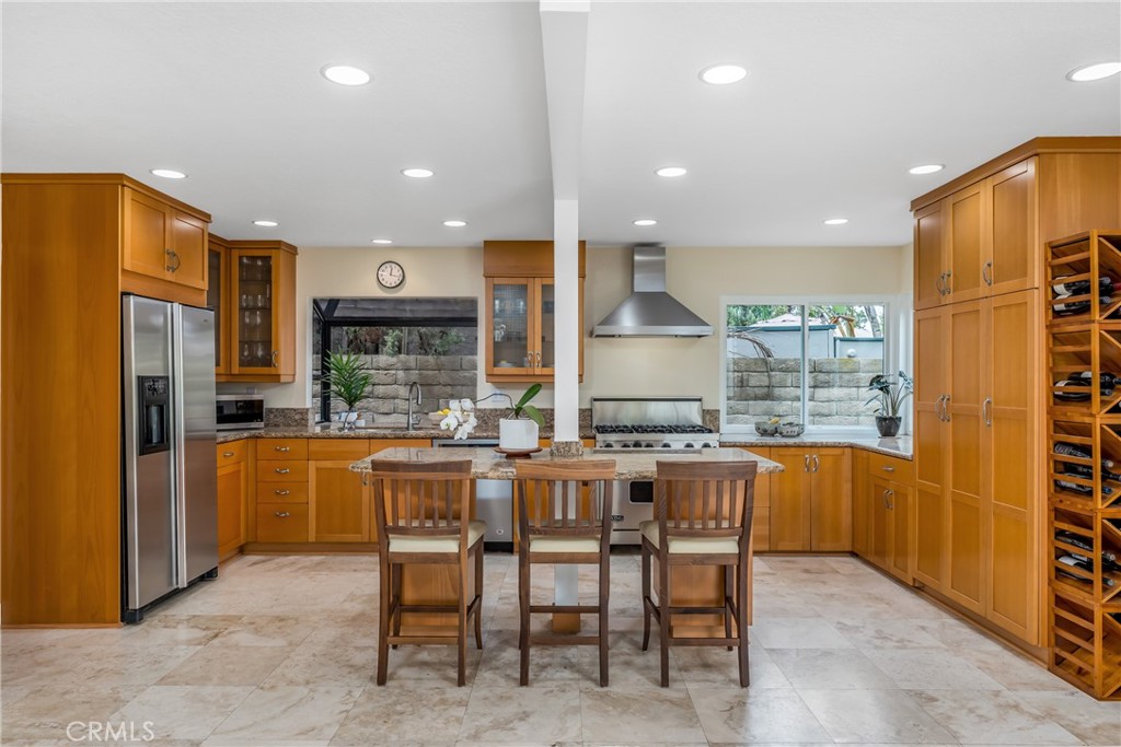 2348 Littleton Circle