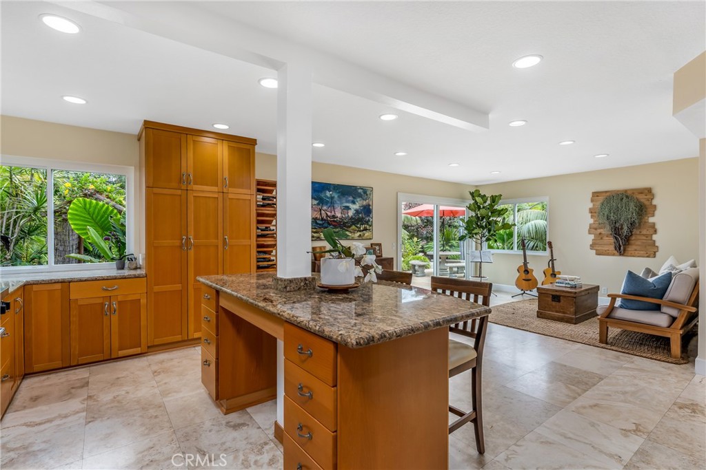 2348 Littleton Circle