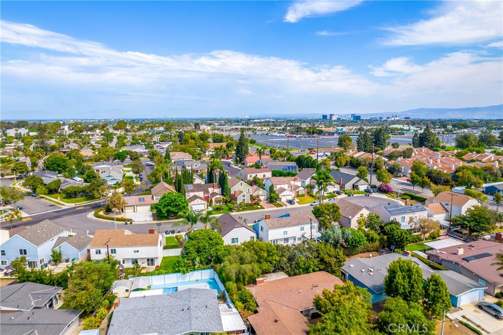 2348 Littleton Circle