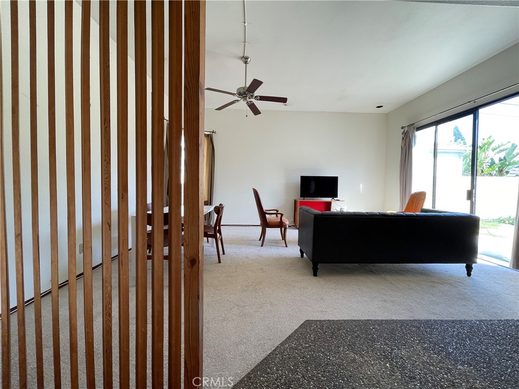 1592 Redlands Place