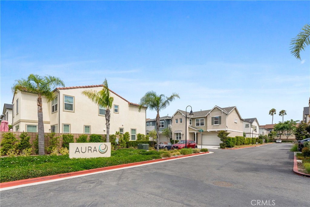 2632 Clarion Lane
