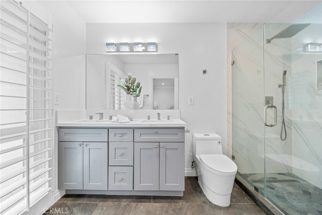3215 Arbol Drive