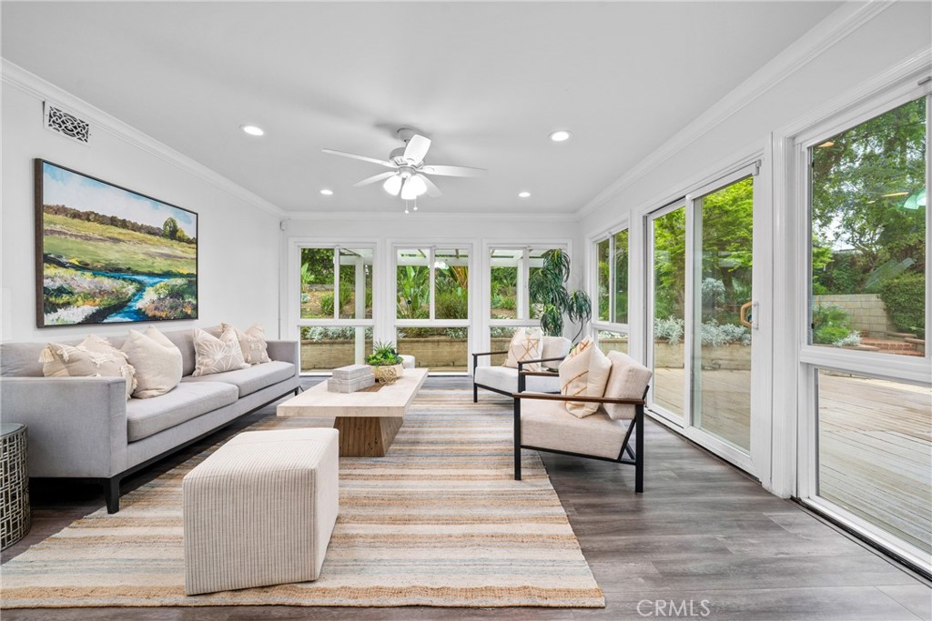 3215 Arbol Drive