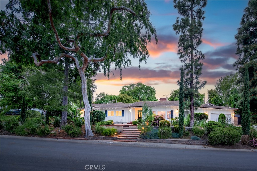 3215 Arbol Drive