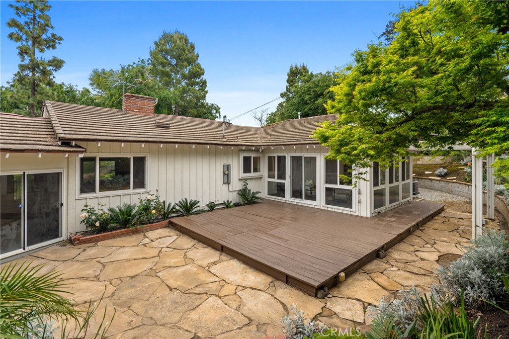 3215 Arbol Drive