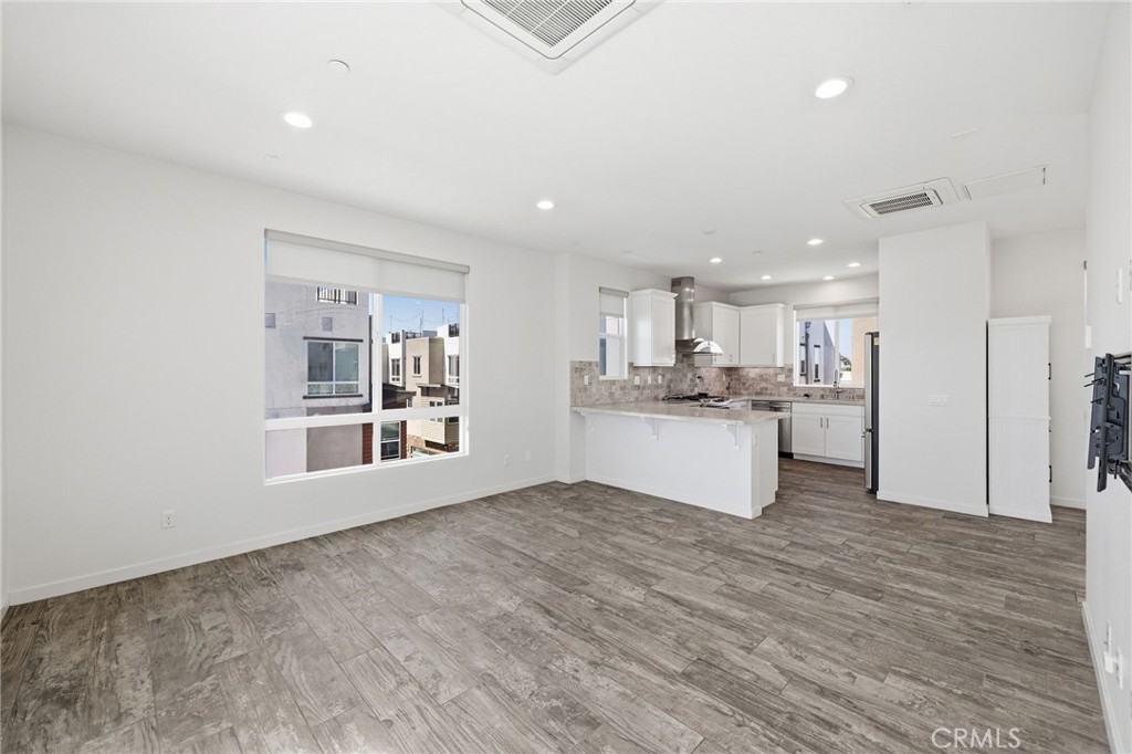 783 Wonder Lane