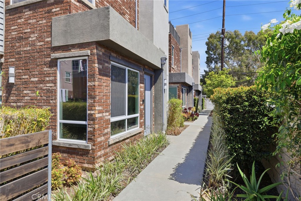 783 Wonder Lane