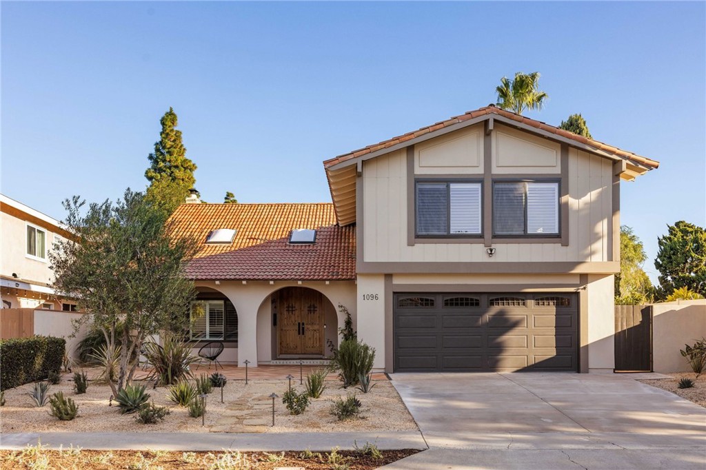 1096 Tulare