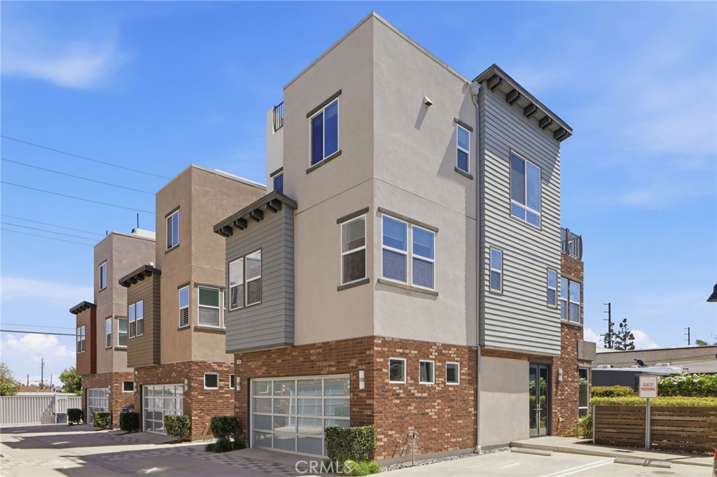 783 Wonder Lane