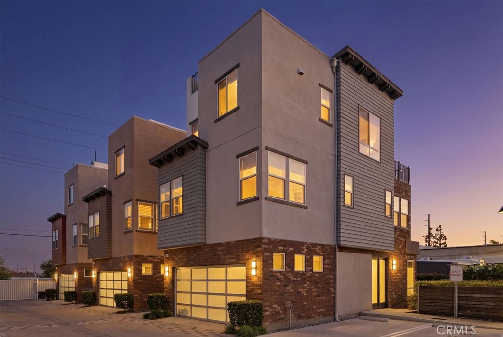 783 Wonder Lane