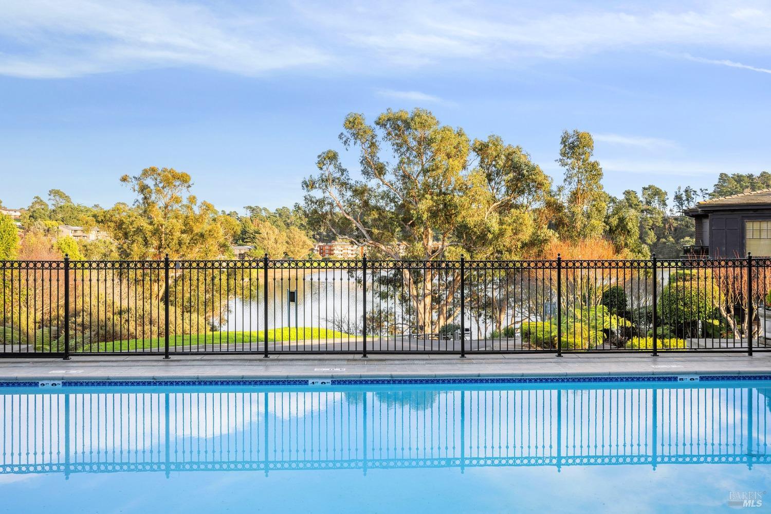 54 De Silva Island Dr