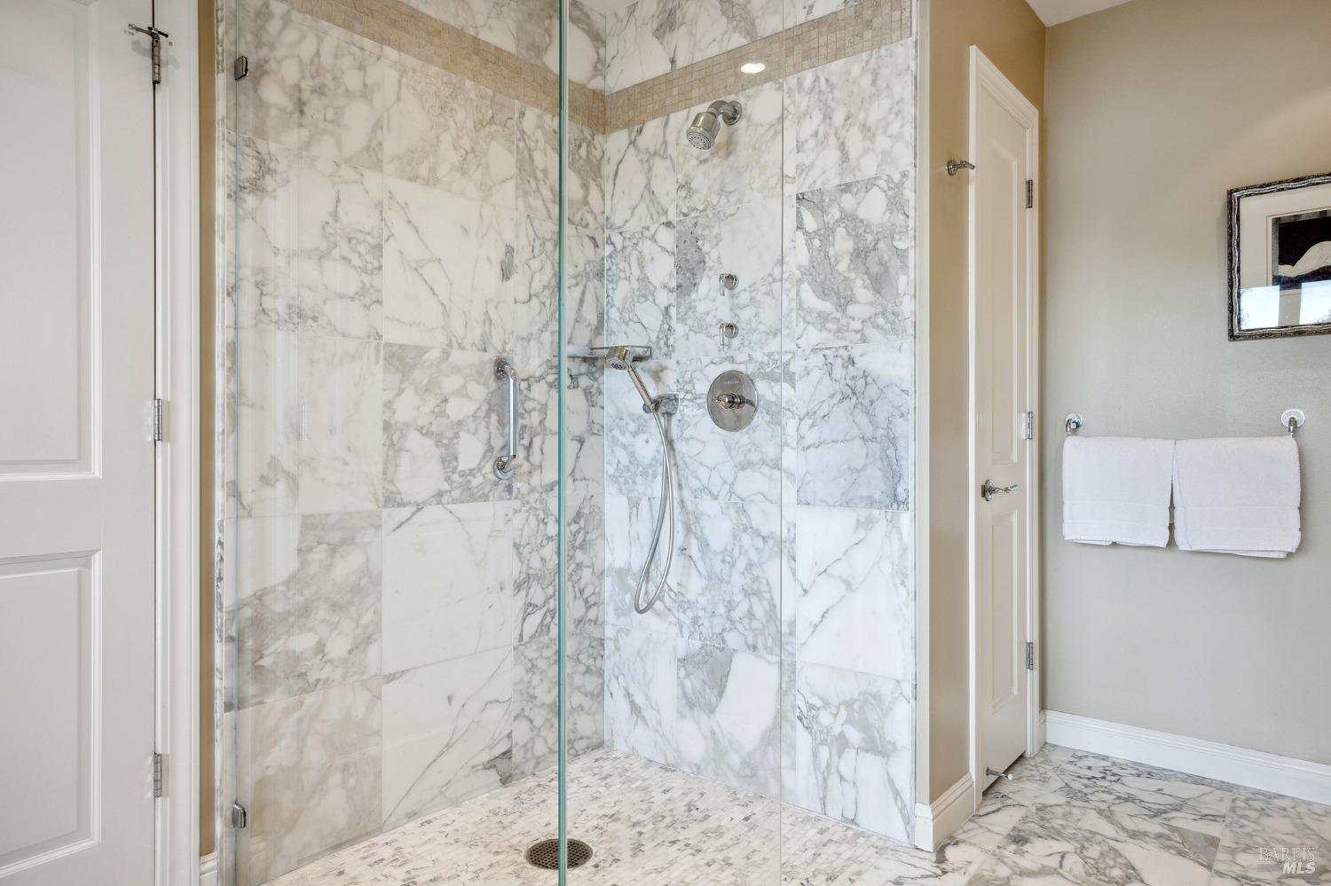 54 De Silva Island Dr