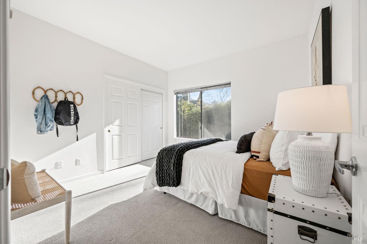 113 Eucalyptus Knoll St