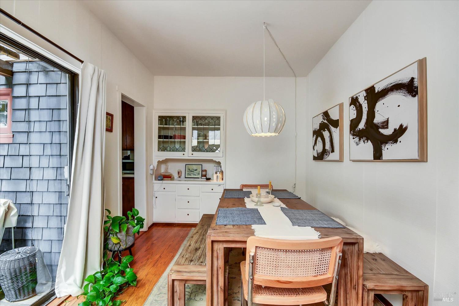 17 Girard Avenue