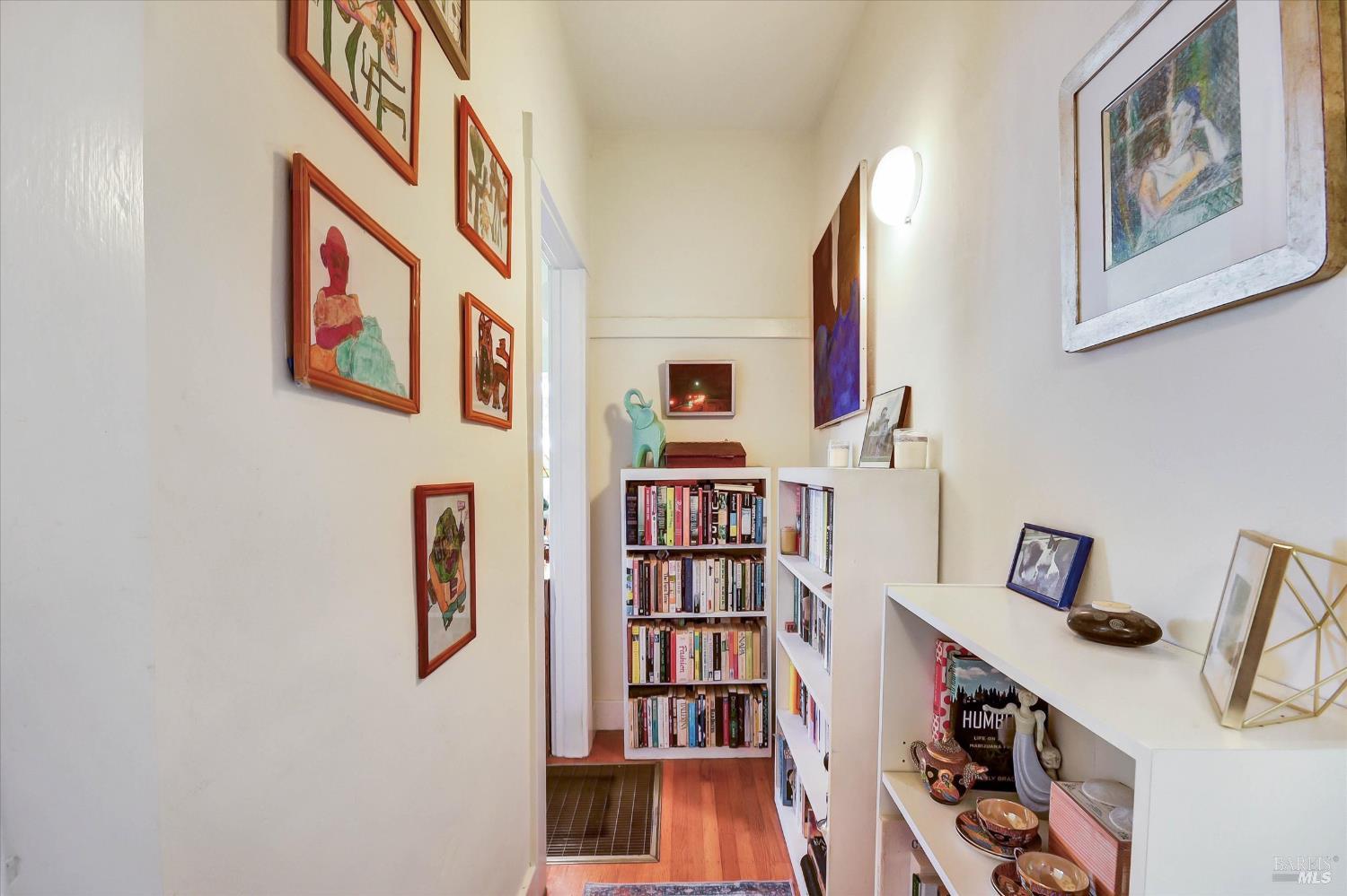 17 Girard Avenue