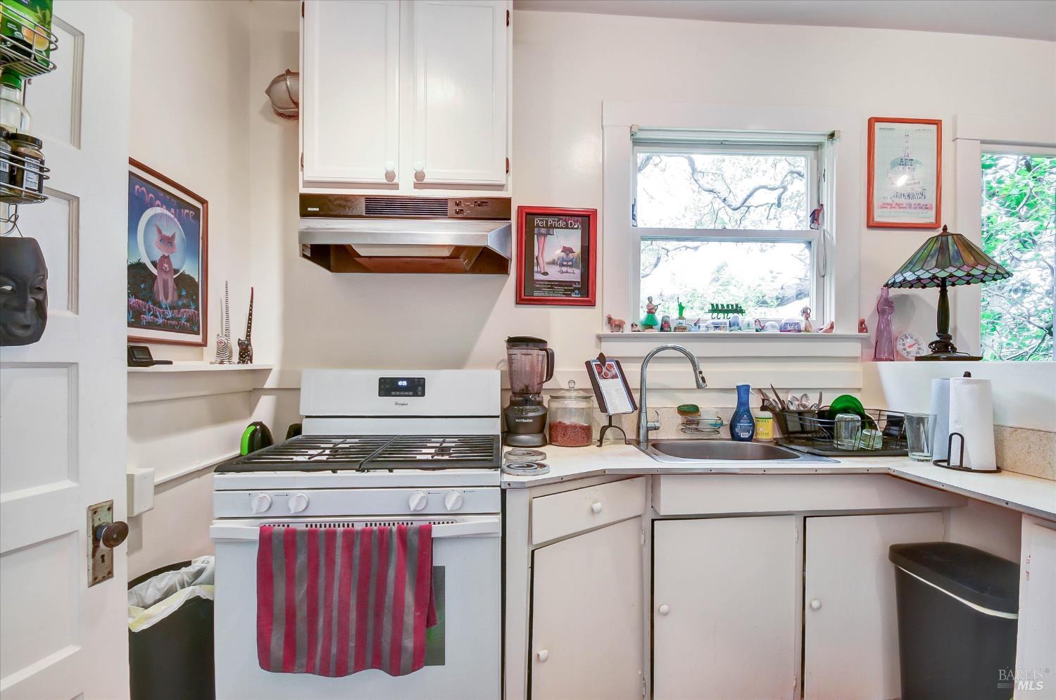 17 Girard Avenue