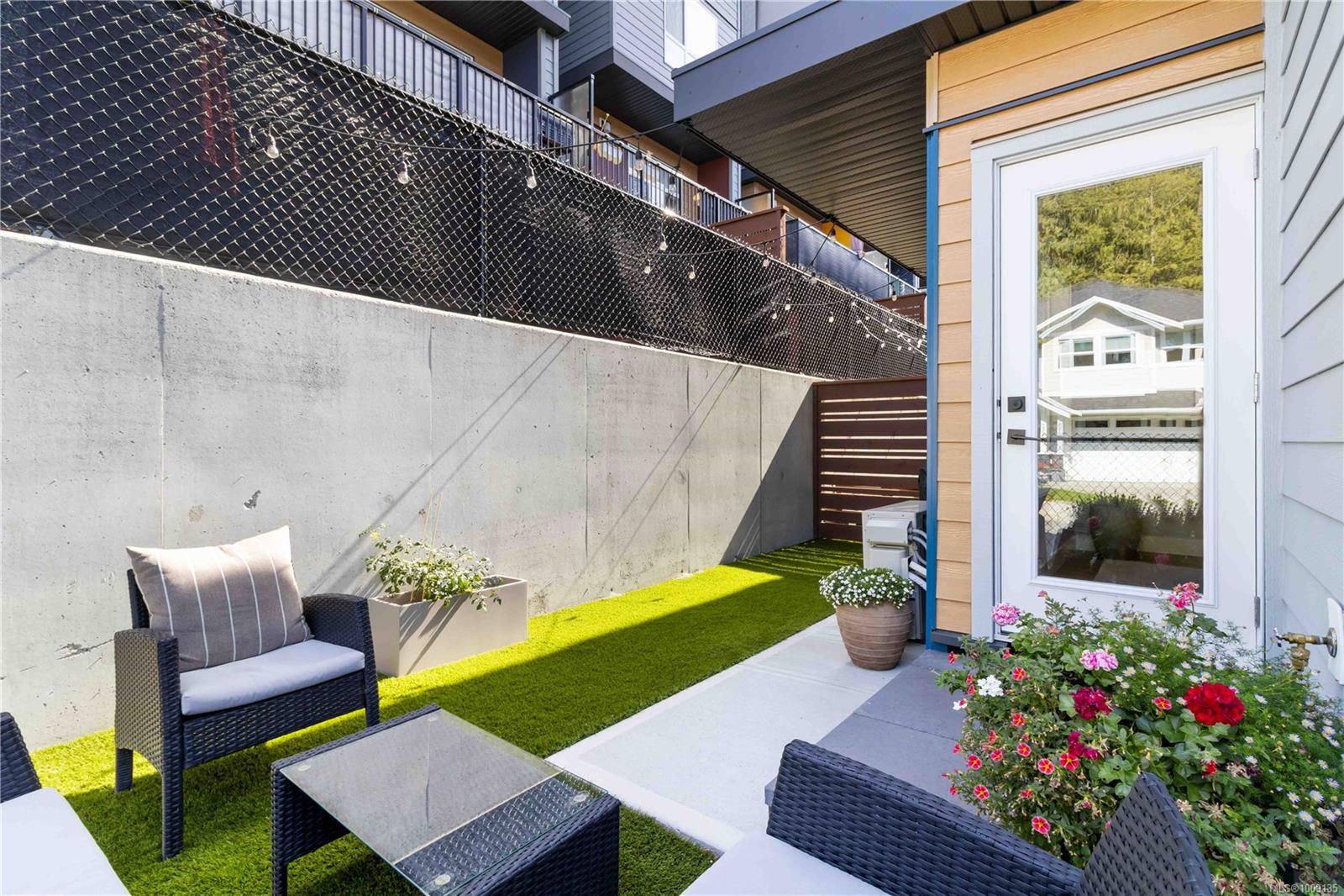 2120 Triangle Trail # 101