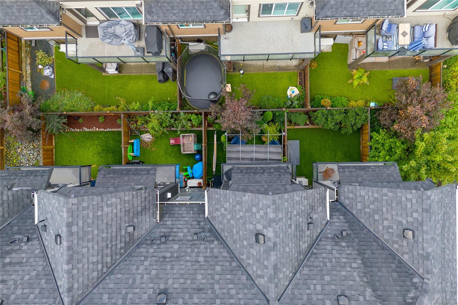 1142 Moonstone Loop