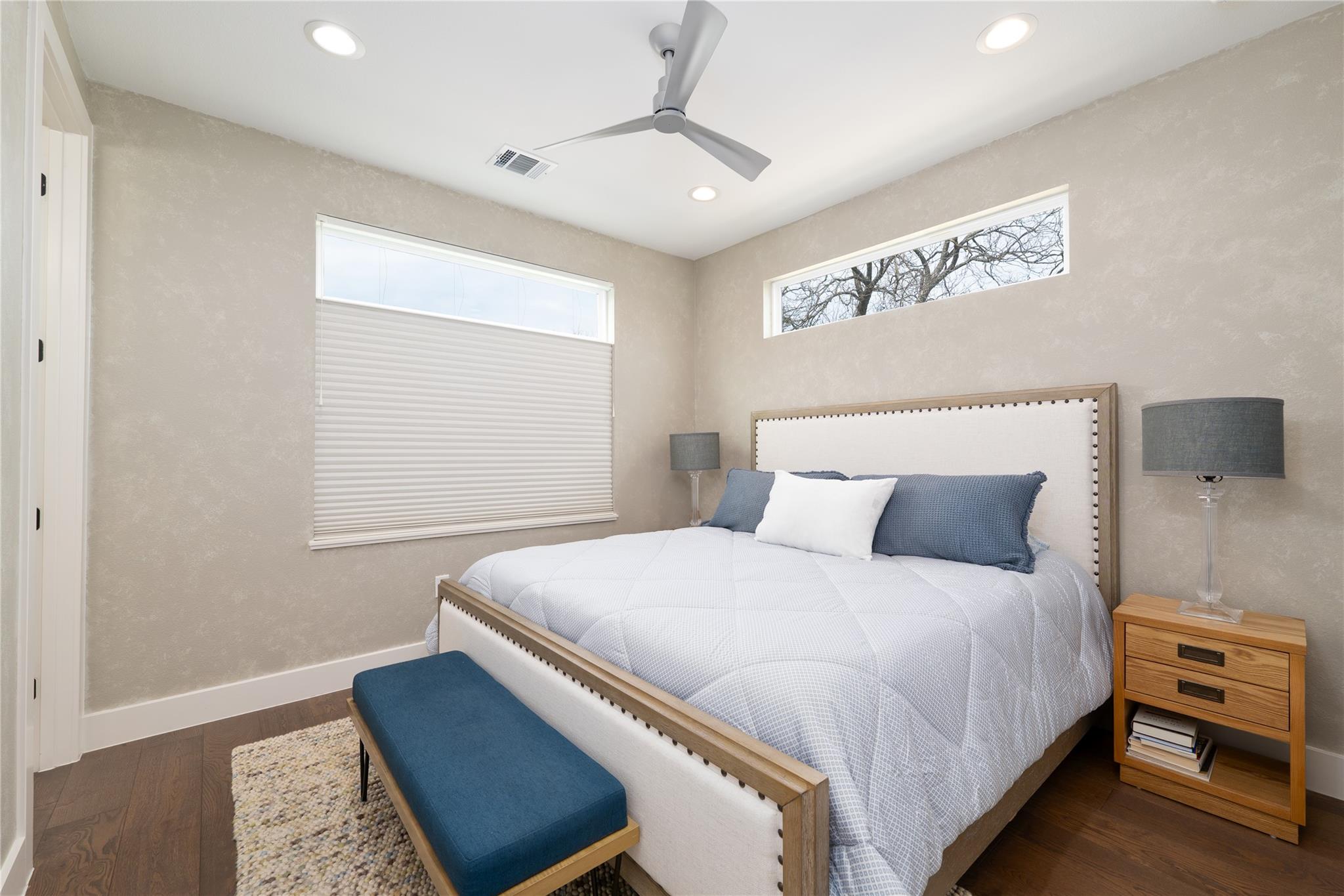 2004 Chestnut Ave # 1