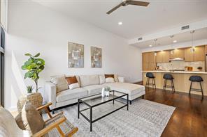 1322 E 12th ST # 404