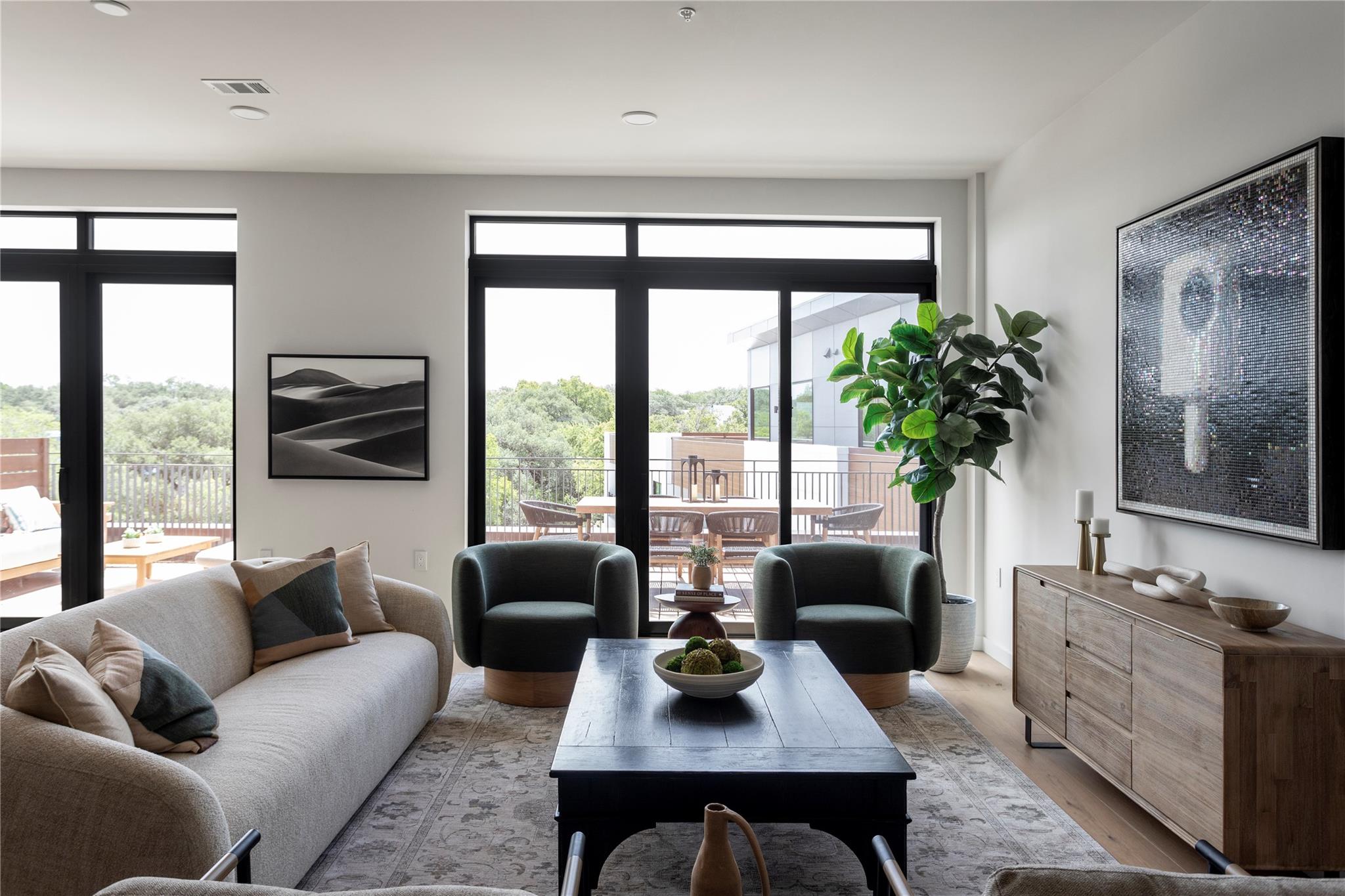 2209 S 1st ST # 408 Unit: #408