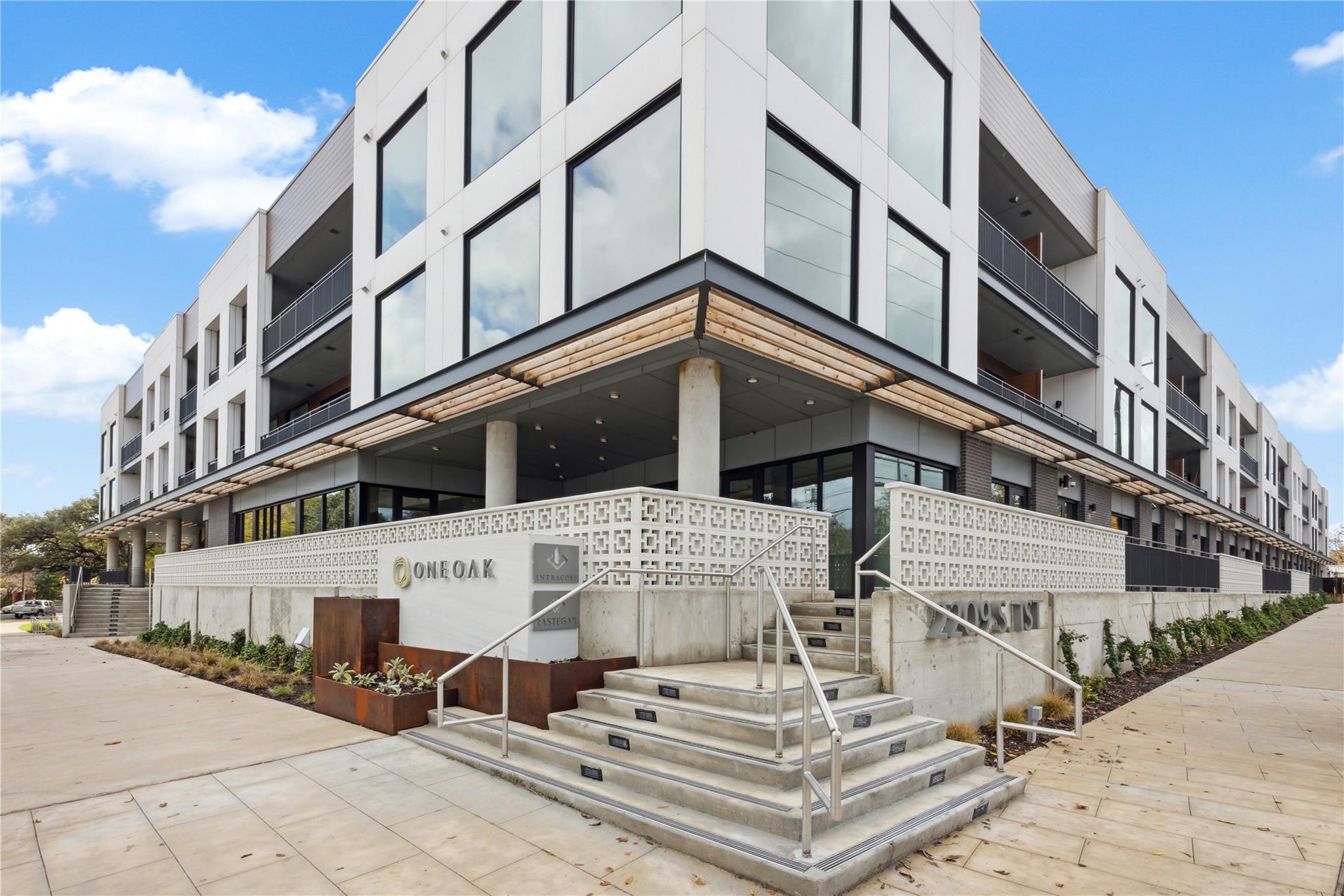 2209 S 1st ST # 226