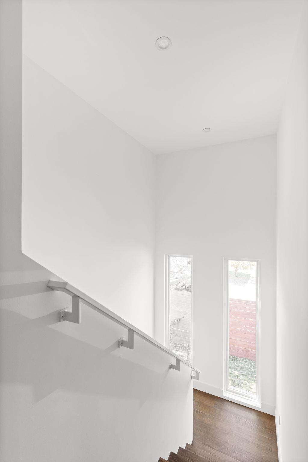 127 Frederick ST