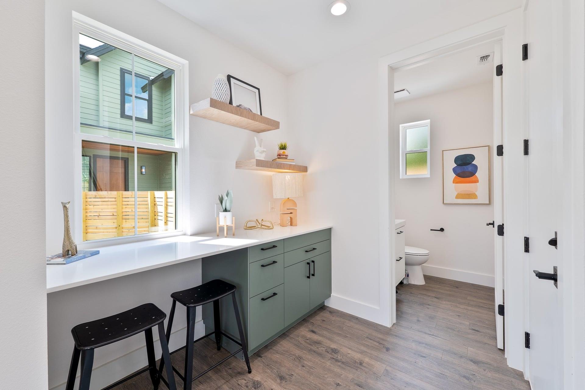 705 Short Kemp ST # 1, Austin Unit: 1